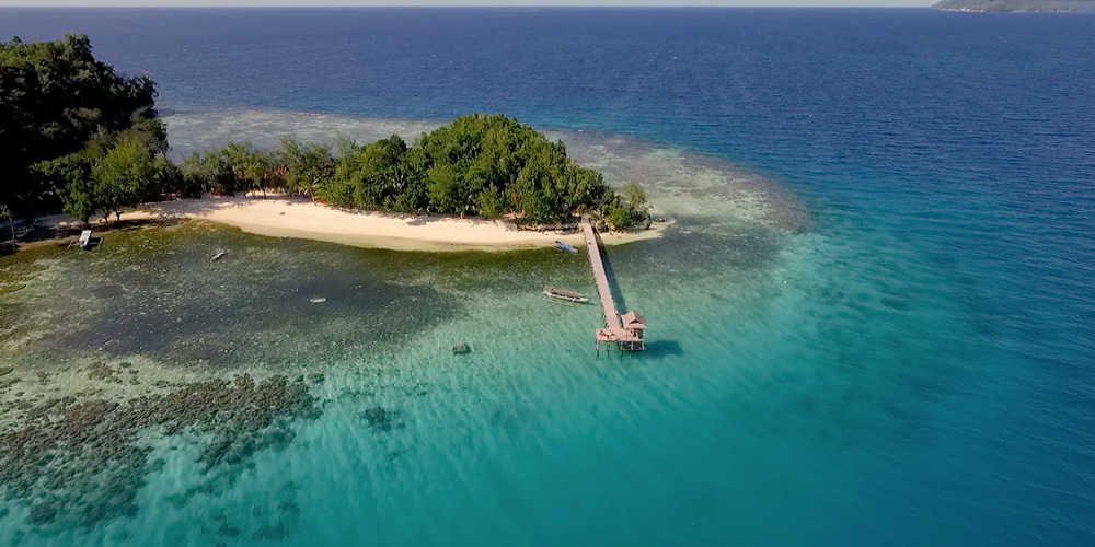 Bolilanga Resort // Togian Islands